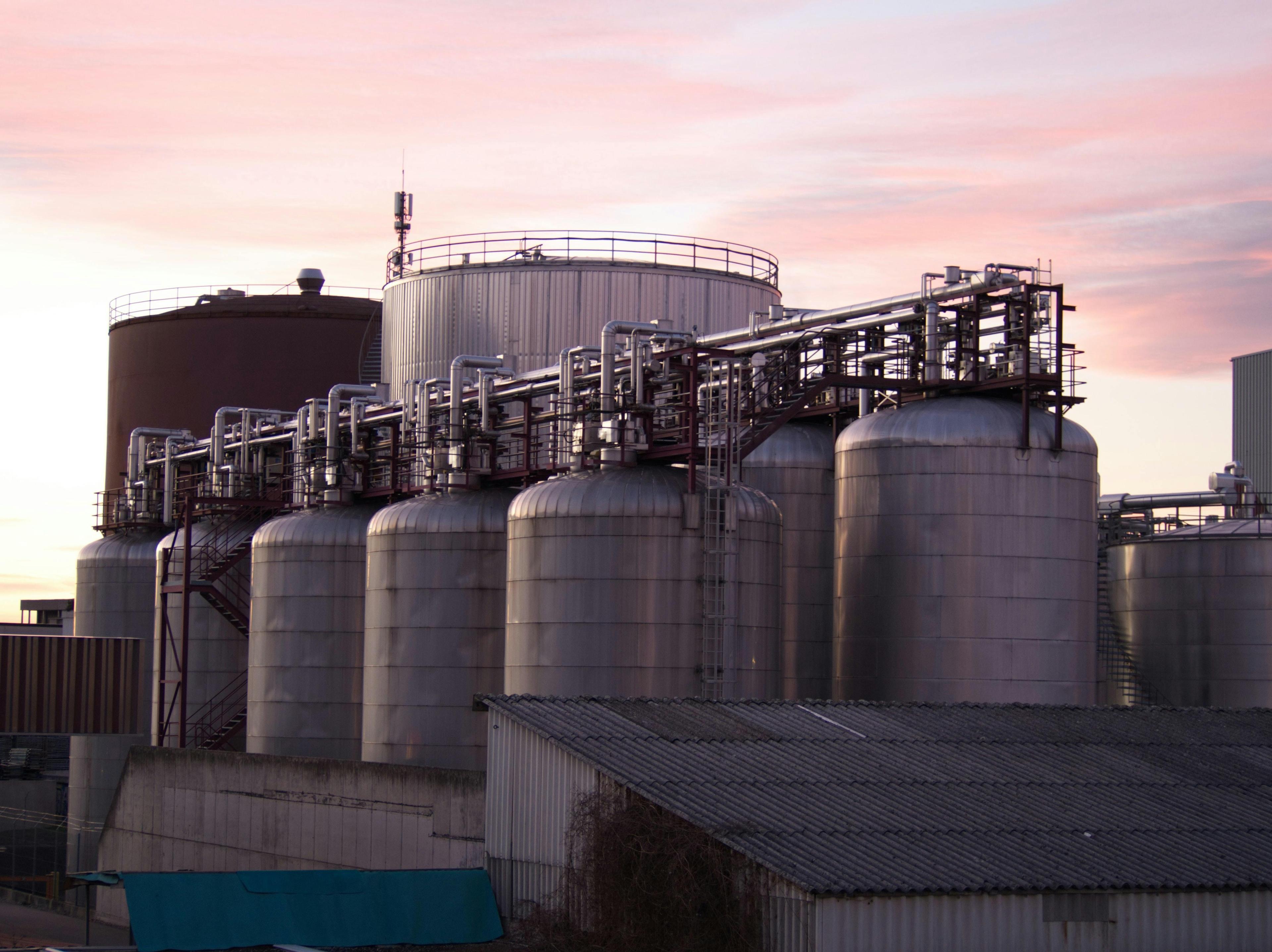 Surveillance du chargement et de la déformation d'un silo/réservoir - instrumentation et monitoring