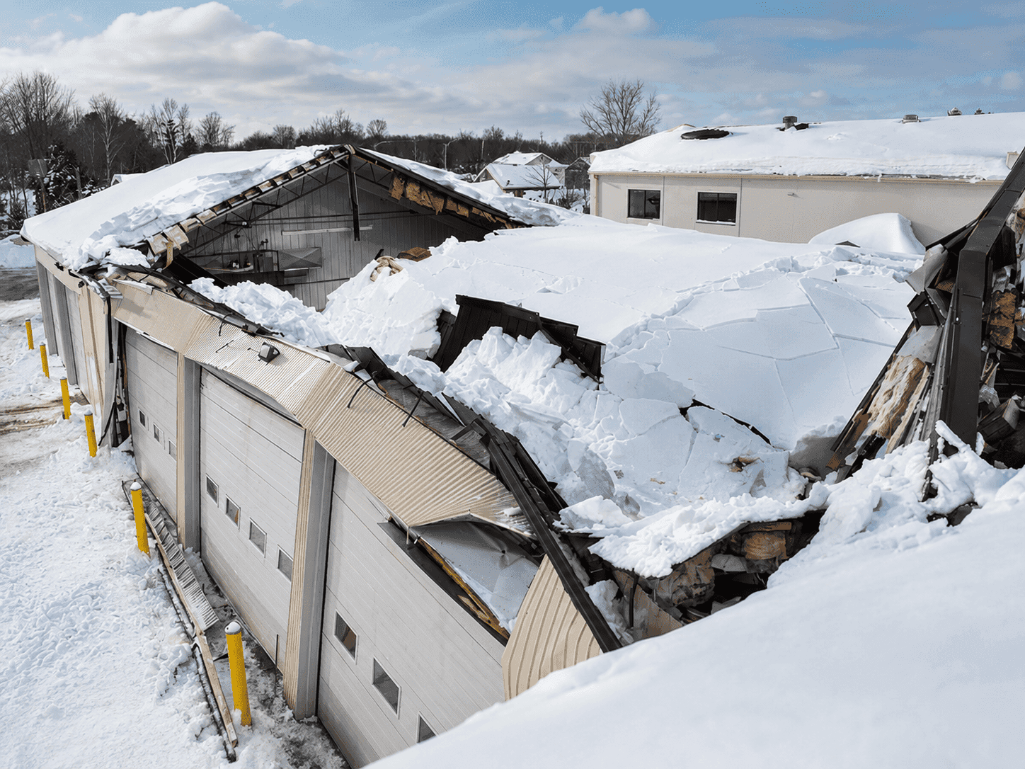 Suivi de déformation de charpentes et toitures sous neige/vent